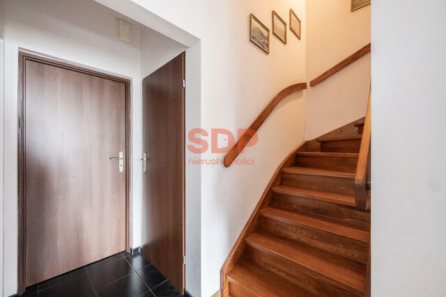 Dom Mirków gm. Długołęka, Irysowa