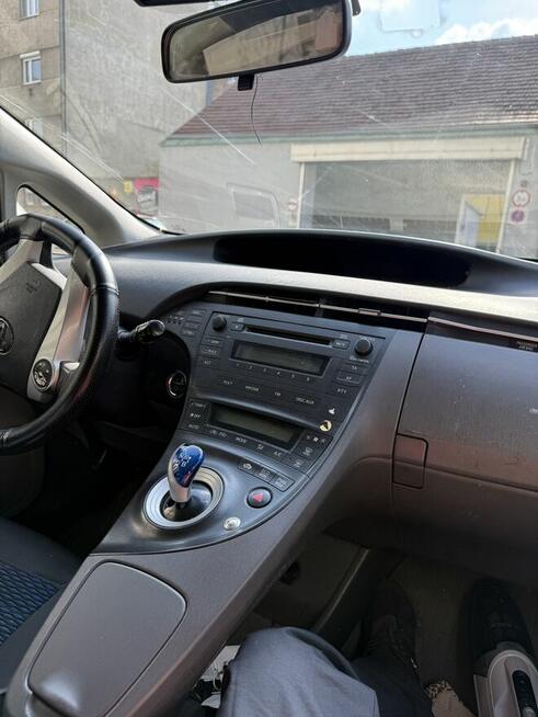Sprzedam Toyotę Prius 3 gen