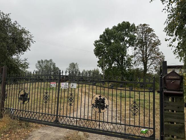 Syndyk sprzeda nieruchomość w miejscowości Bronisławy