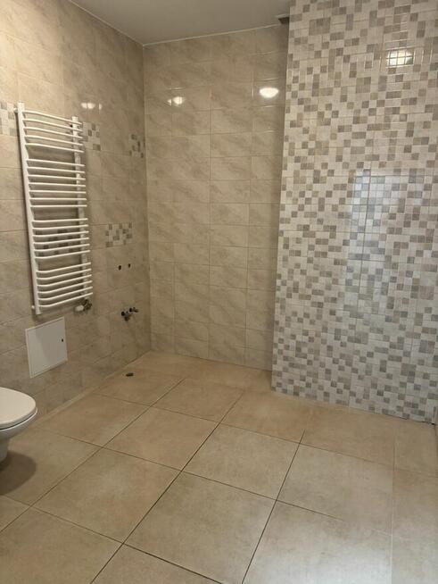 Lokale usługowe do wynajęcia (18–20 m²)