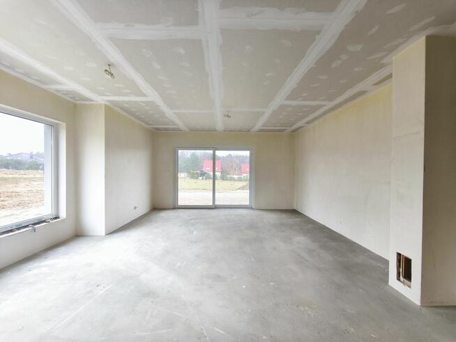 Bungalow z dużą działką