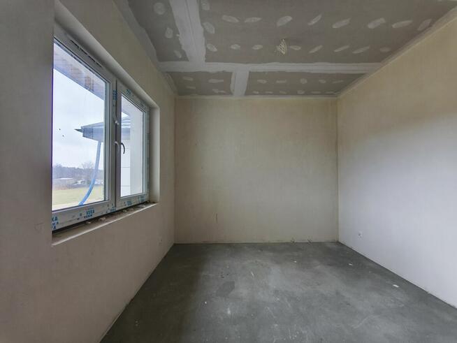 Bungalow z dużą działką