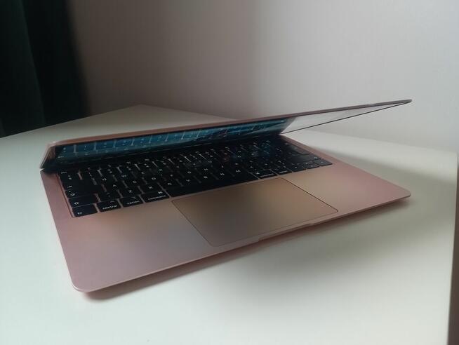 MacBooka AIR 13,3” A1932 Gold