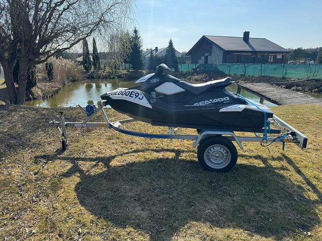 Skuter wodny Seadoo spark + przyczepka. Przebieg 31 mth