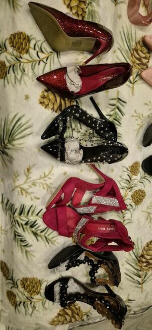 SPRZEDAM Nowe SZPILKI , sandałki na smukłej szpilce