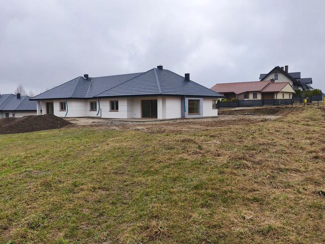 Bungalow z dużą działką