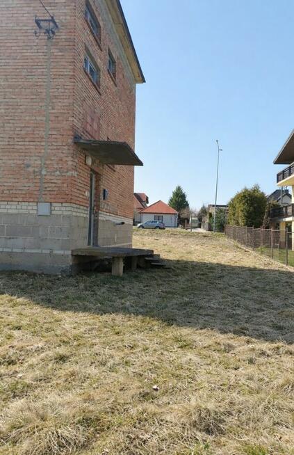 DOM W KROŚNIE ŚWIETNA LOKALIZACJA.