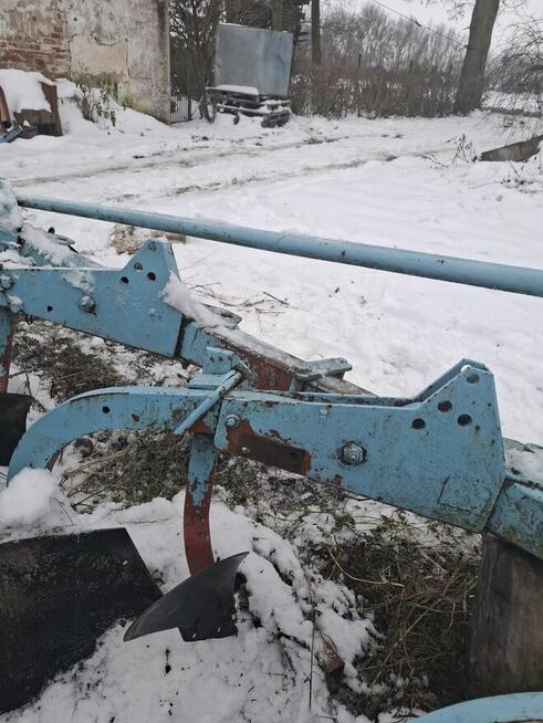 Sprzedam plug cztero-skibowy dobrym stanie