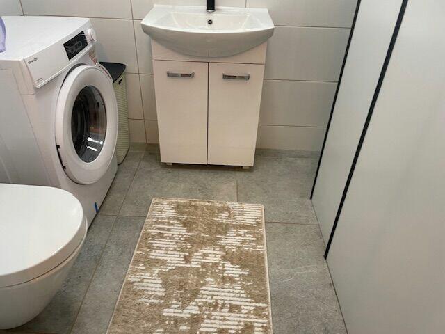 wynajmę lokal mieszkalny krakow ul. ciesielskiego 24