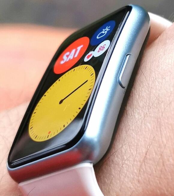 Smartwach Huawei Watch Fit 1 SE Trzy Paski Etui 1 Właściciel