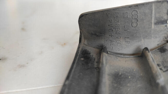 Listwa dolna prawa, tylna, Audi A3 8L, lift 3D, 3 drzwi, PT