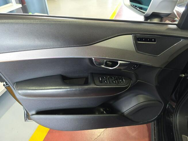 Volvo XC 90 2.0 320KM R-DESIGN bezwypadek 1 właśc. BDB STAN 7 osób LEDy