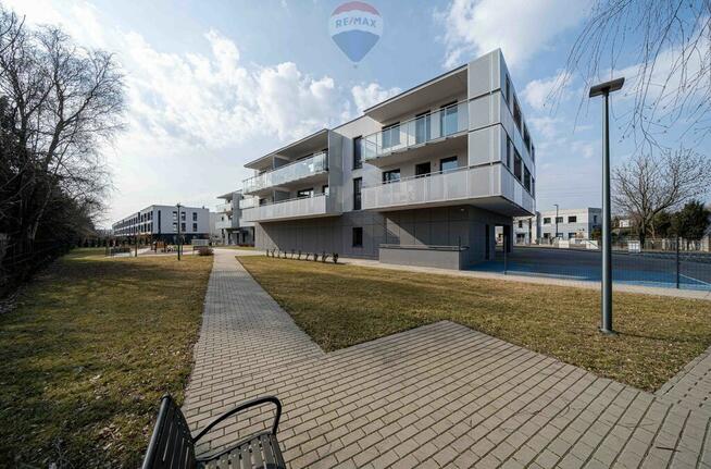 Śliczne jak nowe 3 pokoje garaż Piątkowo