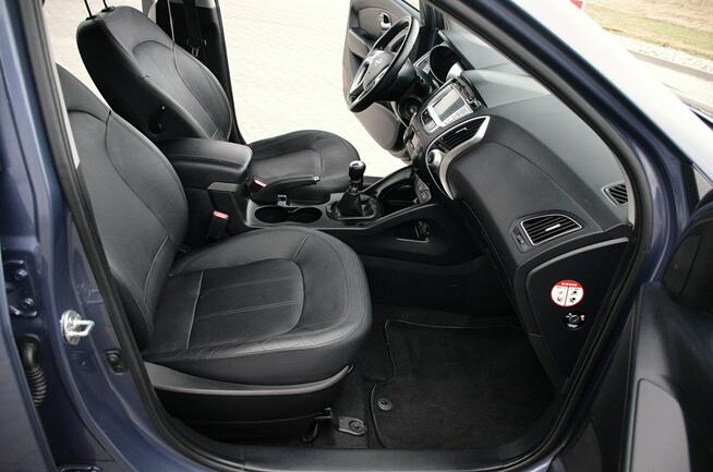 Hyundai ix35 2,0CRDI*136KM*Kamera*LED*Navi*Skóry*Niemcy