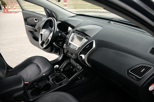 Hyundai ix35 2,0CRDI*136KM*Kamera*LED*Navi*Skóry*Niemcy