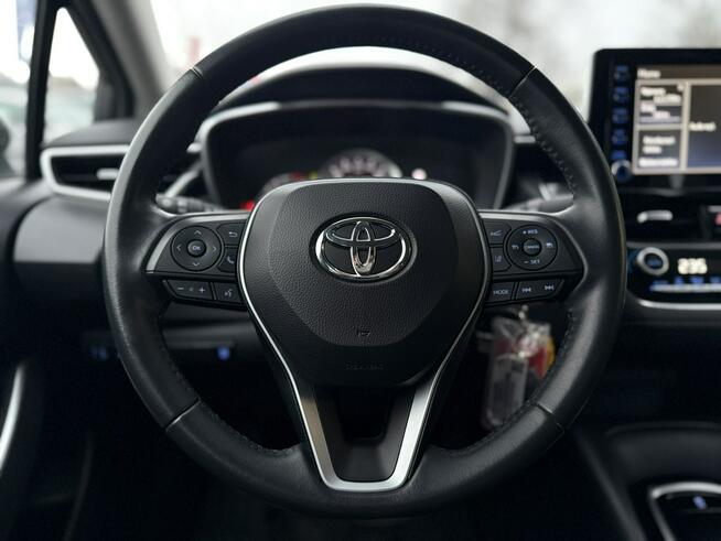 Toyota Corolla Salon Polska Poleasingowy I właściciel Serwis ASO VAT 23% Bezwypadkowy