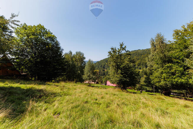 Działka z widokiem na góry Międzybrodzie Żywieckie