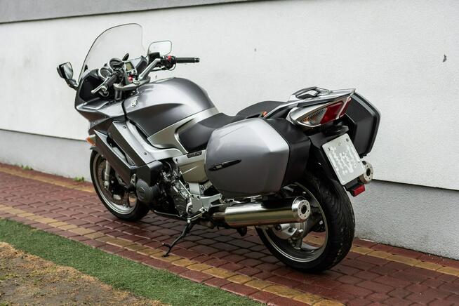 Yamaha FJR 1300 R 2006 2 x KUFER KSIĄŻKA Serwis ASO Raty Transport Mega Zadbana