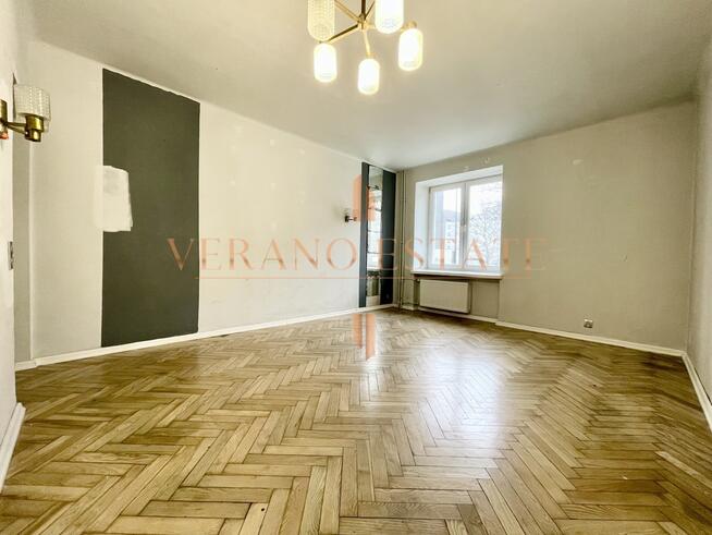 2 lub 3 Pokoje | Piwnica | Trzystronne