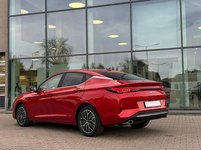JAC J7 PLUS 1.5T 136km CVT LIFTBACK 2026 Kredyt 50/50