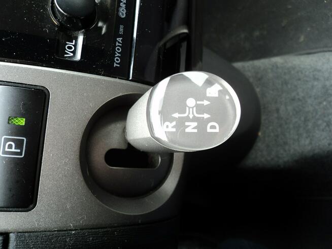 sprzedam ładną TOYOTE Prius z 2008r 1.5 HYBRYDA+benz 80KM udziela.GW