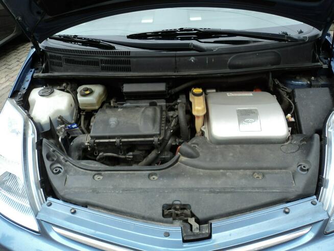 sprzedam ładną TOYOTE Prius z 2008r 1.5 HYBRYDA+benz 80KM udziela.GW