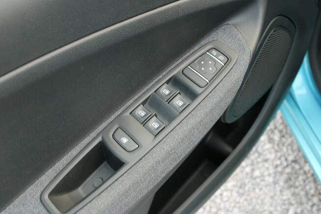 Renault Zoe Zen R135 netto 47 886 PLN Salon PL Asystent pasa