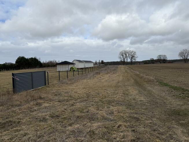 Działka budowlana Charzyno gm. Siemyśl Charzyno