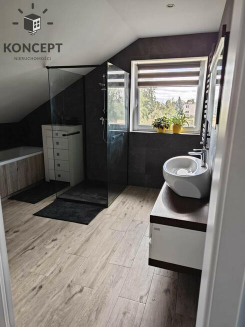 Atrakcyjny dom w Radwanicach, gmina Siechnice.