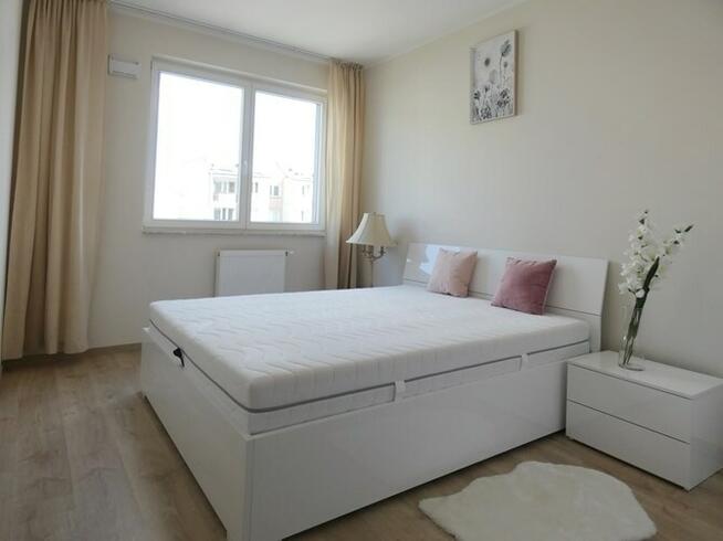 2 pokoje z m.p. w garażu, 52 m2 -Zwierzyniecka 6