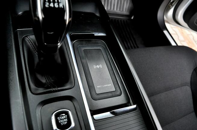 Volvo V60 2.0 D3 150KM Navi Led Climatronic Pdc Serwis