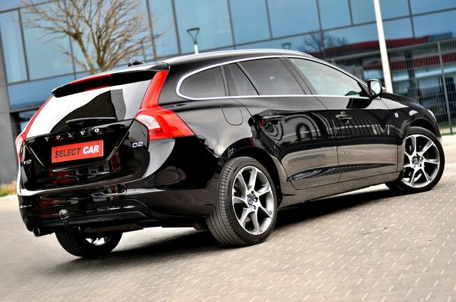Volvo V60 LiFT Ocean Race Ledy Digital Skóra Navi City Full Opcja
