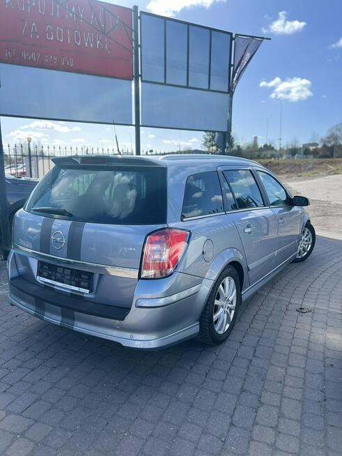 Astra Opc, 2 komplety kluczy, 2 komplety kół,