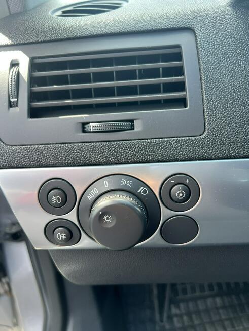 Astra Opc, 2 komplety kluczy, 2 komplety kół,