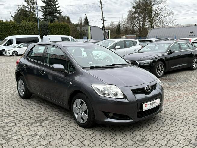 Toyota Auris 1.4 96 KM, Niski przebieg, Klima
