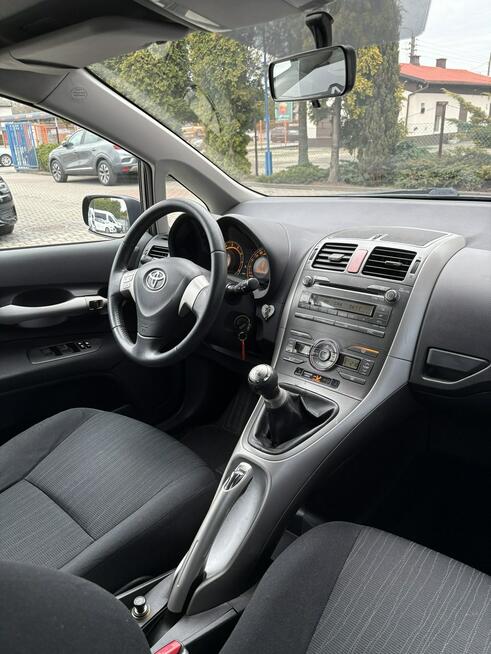 Toyota Auris 1.4 96 KM, Niski przebieg, Klima