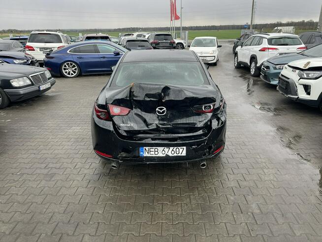 Mazda 3 mHEV Podgrzewanie Kamera Klimatronik BOSE 186KM