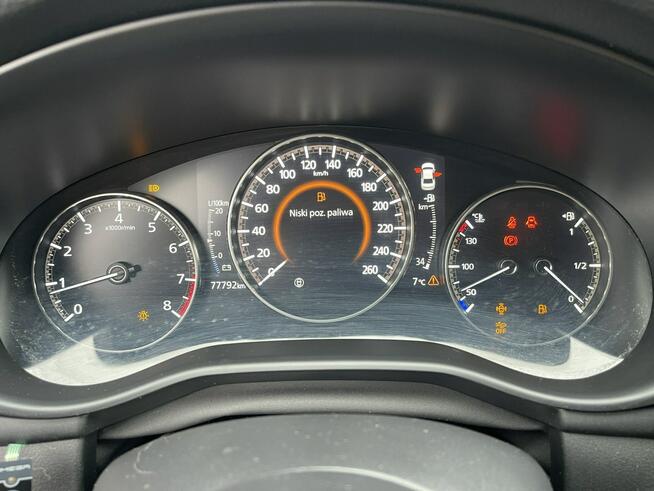 Mazda 3 mHEV Podgrzewanie Kamera Klimatronik BOSE 186KM