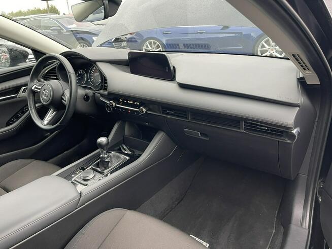 Mazda 3 mHEV Podgrzewanie Kamera Klimatronik BOSE 186KM