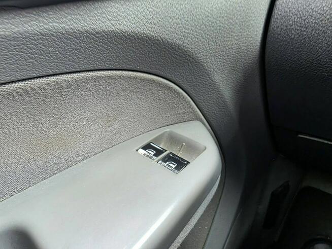 Volkswagen Caddy 2.0 TDI 150 KM, Klimatyzacja Dwustrefowa, Hak, El. Szyby, Metalik