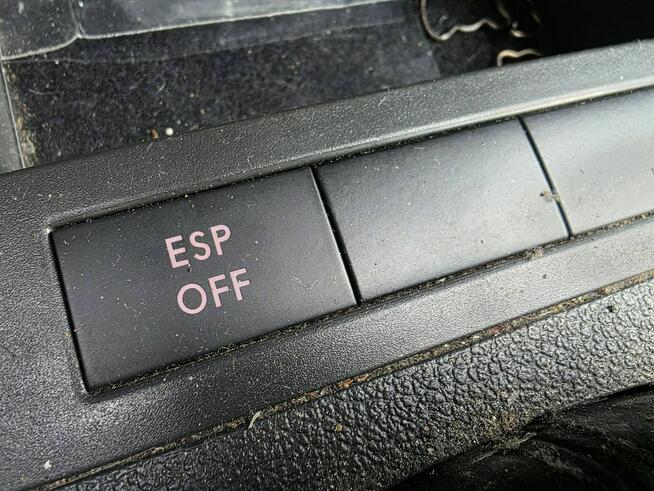 Volkswagen Caddy 2.0 TDI 150 KM, Klimatyzacja Dwustrefowa, Hak, El. Szyby, Metalik