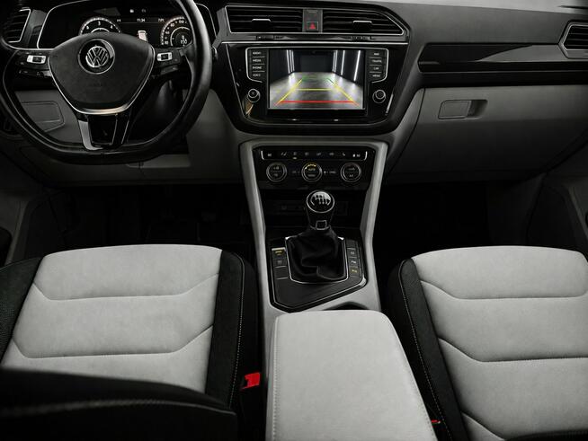 Volkswagen Tiguan R-LINE*2.0 150 koni*kamera cofania*nawigacja*perfekcyjny stan*opłacony