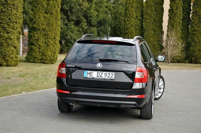 Škoda Octavia 2.0TDI(150KM)*Duża Navi*Kamera*Welur*Reling*DSG*F1*Parktr.*Alu17"ASO