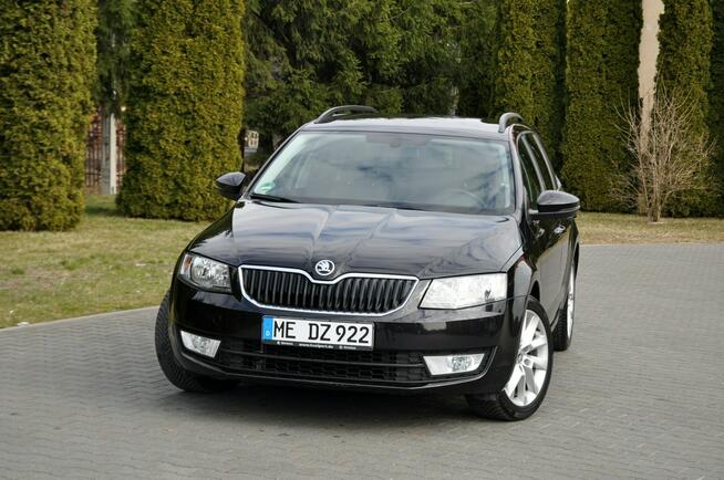Škoda Octavia 2.0TDI(150KM)*Duża Navi*Kamera*Welur*Reling*DSG*F1*Parktr.*Alu17"ASO