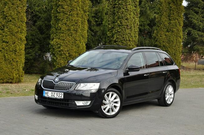 Škoda Octavia 2.0TDI(150KM)*Duża Navi*Kamera*Welur*Reling*DSG*F1*Parktr.*Alu17"ASO