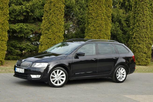 Škoda Octavia 2.0TDI(150KM)*Duża Navi*Kamera*Welur*Reling*DSG*F1*Parktr.*Alu17"ASO