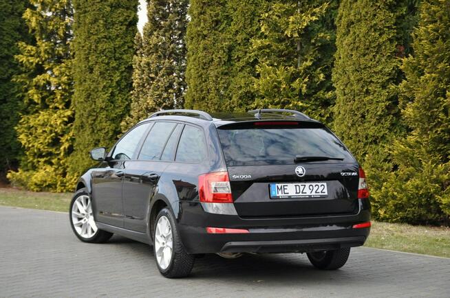 Škoda Octavia 2.0TDI(150KM)*Duża Navi*Kamera*Welur*Reling*DSG*F1*Parktr.*Alu17"ASO