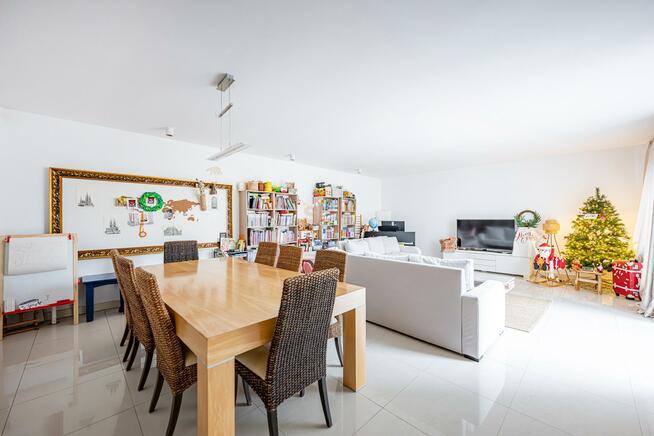 Dom Wrocław Krzyki, Partynice, Tenisowa