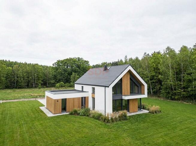 Dom Ludgierzowice gm. Zawonia, Ludgierzowice