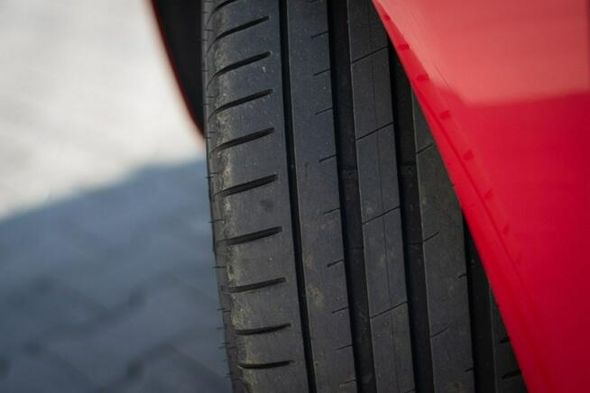 Opel Astra 1.6 turbo benzyna - 2011r.